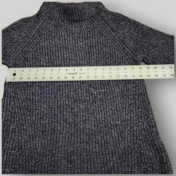 Ann Taylor Women's S Navy Blue White Marled Ribbed- Knit Mock Neck Sweater - Picture 7 of 9